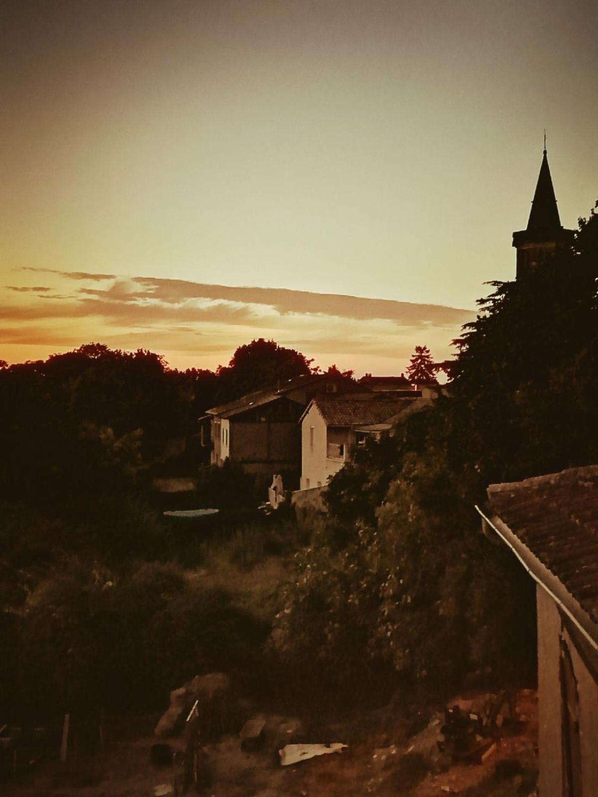 B&B Chez Odile Mirabel  Zewnętrze zdjęcie